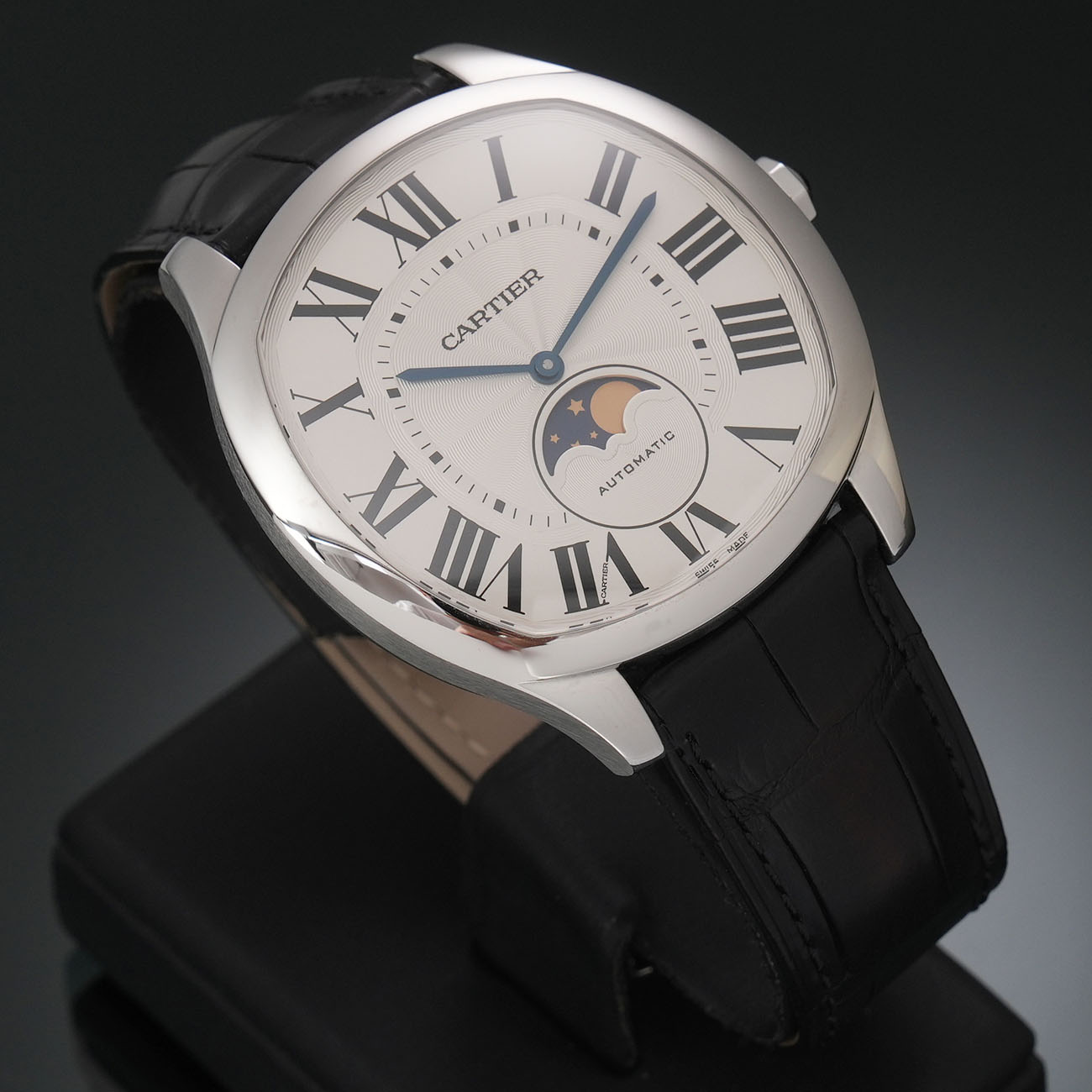 까르띠에 드라이브 라지 문페이즈