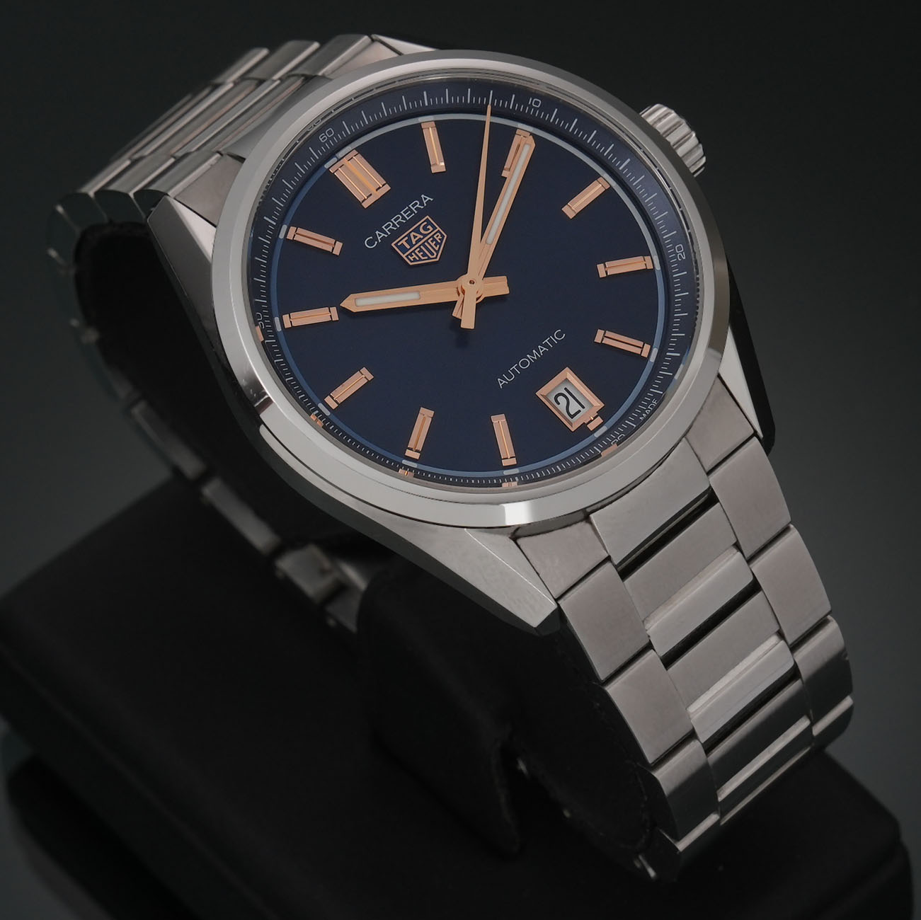 태그호이어 까레라 데이트 상세 이미지