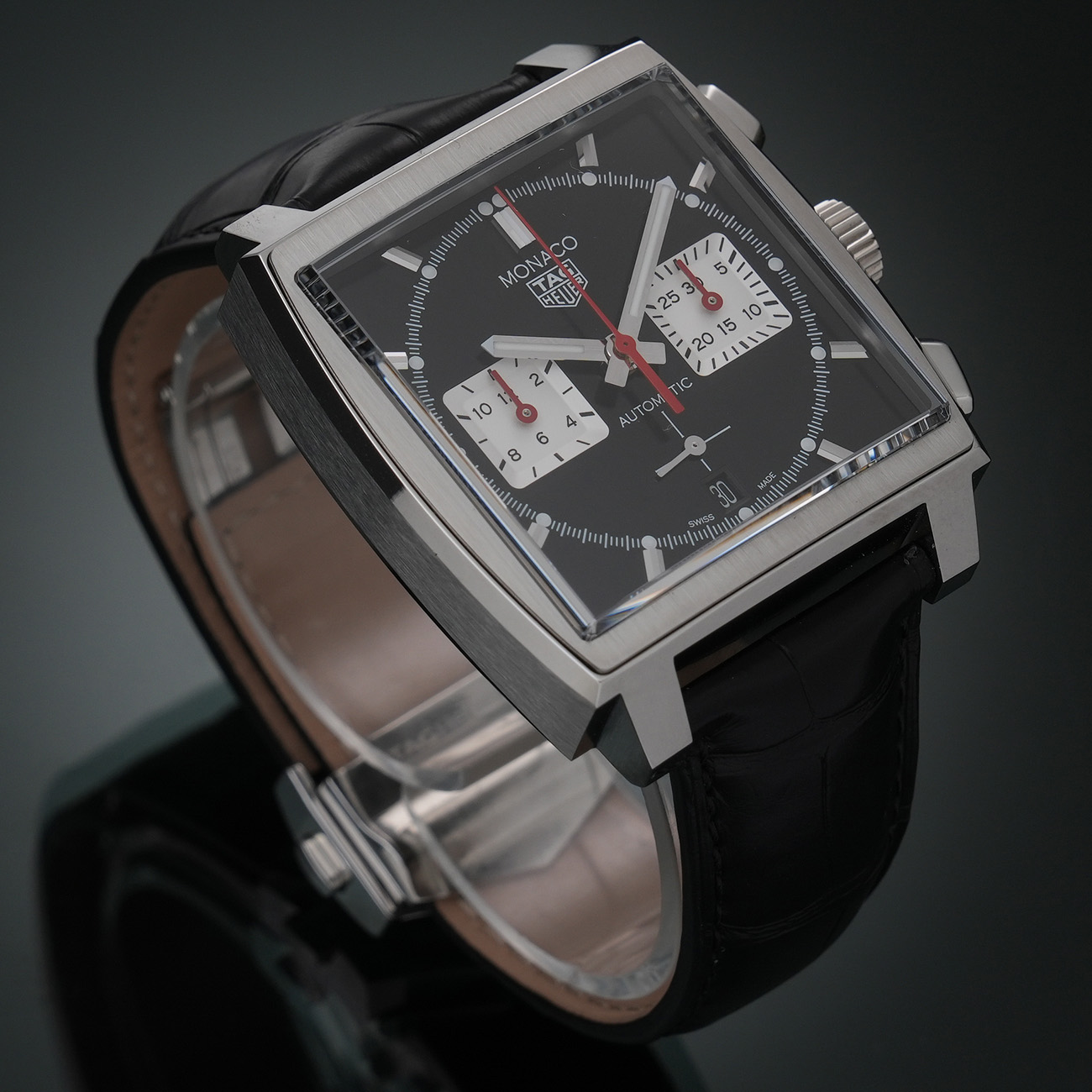 태그호이어 모나코 크르노