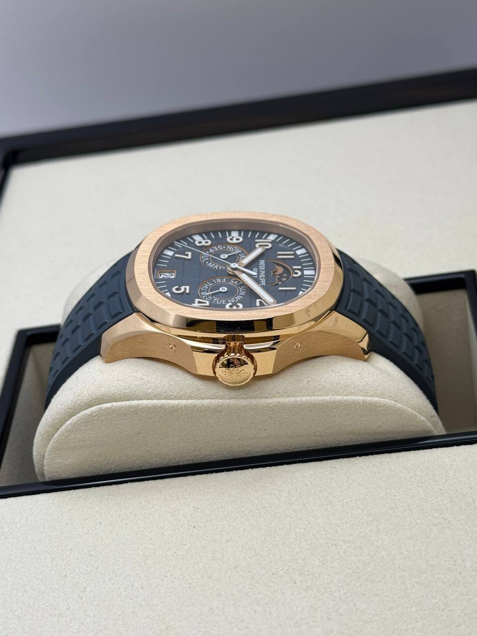 파텍필립 아쿠아넛 상세 이미지