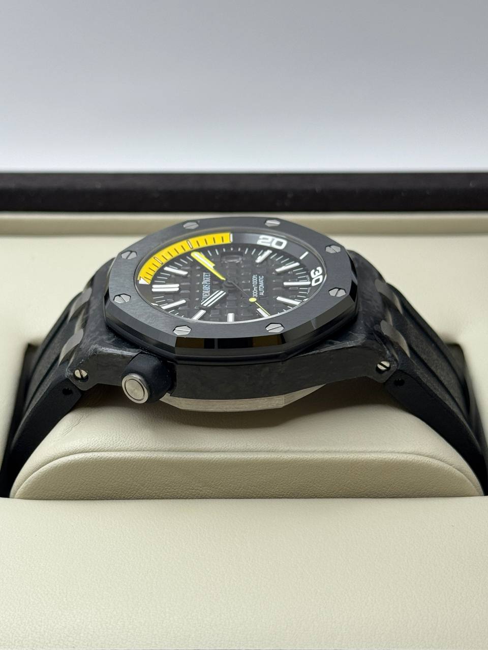 오데마피게 로얄오크 상세 이미지