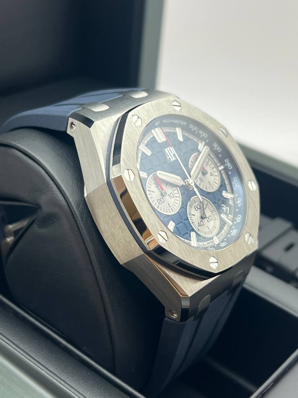 오데마피게 로얄오크 상세 이미지