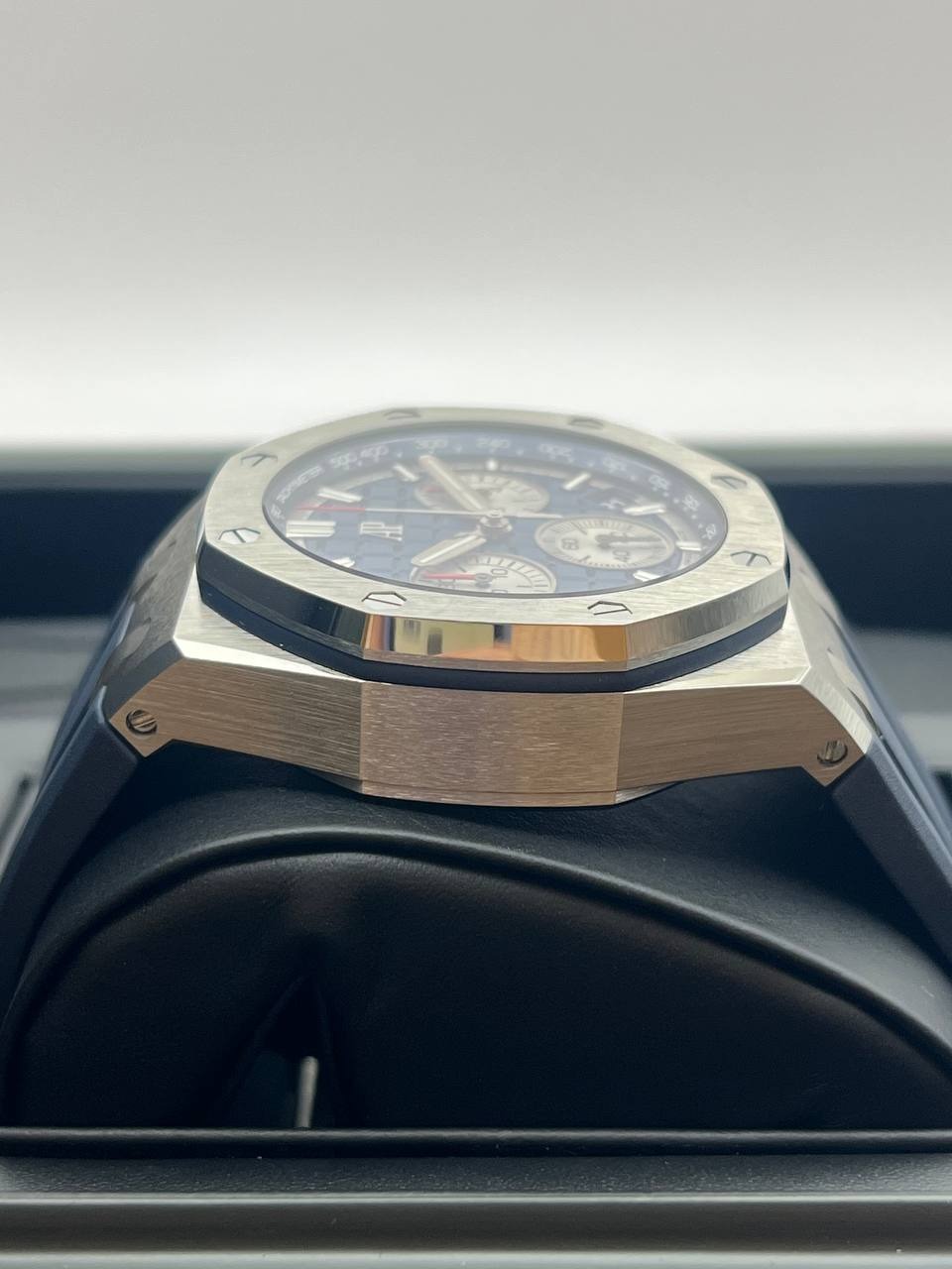 오데마피게 로얄오크 상세 이미지